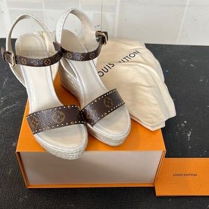 SOLD- Louis Vuitton Coastline Wedge - Size 39. Never Worn.
